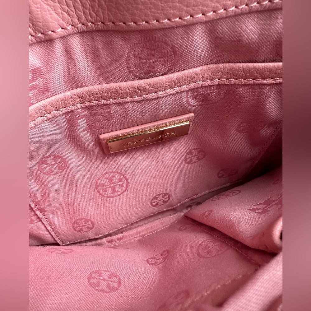 Tory Burch Pink Clutch with Gold Chain - Picture 3 of 7
